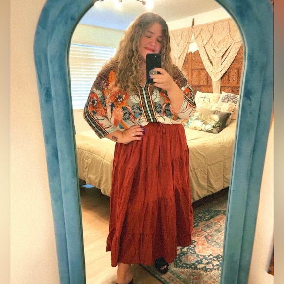 Meet your Posher, Jordyn - Picture 3 of 5